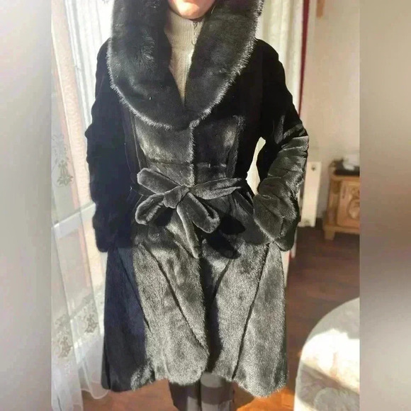 Luxury Genuine Blacklama Mink Fur Long Coat Jacket Hooded Size Medium M - Picture 2 of 10